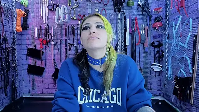 Snapshot of PANDORANEZZ chatting on March 2025 03:20:01 AM PANDORANEZZ online show from March 2025 03:20:01 AM