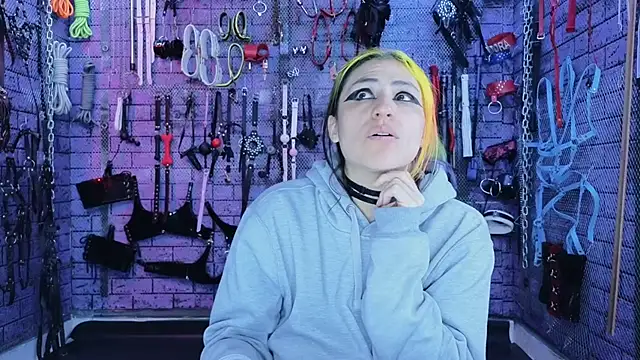 Snapshot of PANDORANEZZ chatting on September 2025 10:31:01 AM PANDORANEZZ online show from September 2025 10:31:01 AM