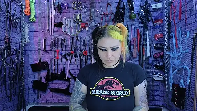 Snapshot of PANDORANEZZ chatting on October 2025 06:53:02 AM PANDORANEZZ online show from October 2025 06:53:02 AM