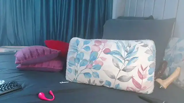 Snapshot of CummSavage chatting on December 2025 04:40:02 AM CummSavage online show from December 2025 04:40:02 AM