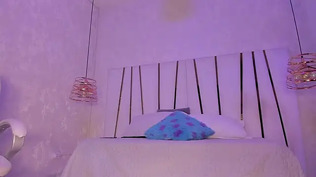 Meghan stonne  online show from January 2025 07:18:02 PM