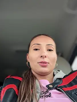 YOUR-KARINA online show from March 2025 07:48:01 AM