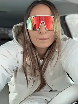 Snapshot of YOUR-KARINA chatting on January 2026 08:07:01 AM YOUR-KARINA online show from January 2026 08:07:01 AM