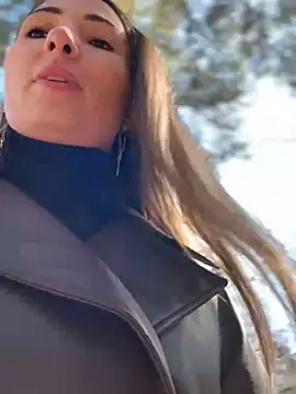 Snapshot of YOUR-KARINA chatting on March 2026 05:33:02 AM YOUR-KARINA online show from March 2026 05:33:02 AM