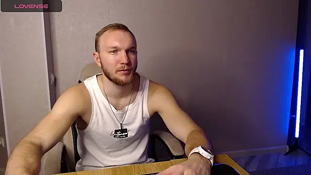 Snapshot of Toress1 chatting on January 2025 06:56:01 AM Toress1 online show from January 2025 06:56:01 AM