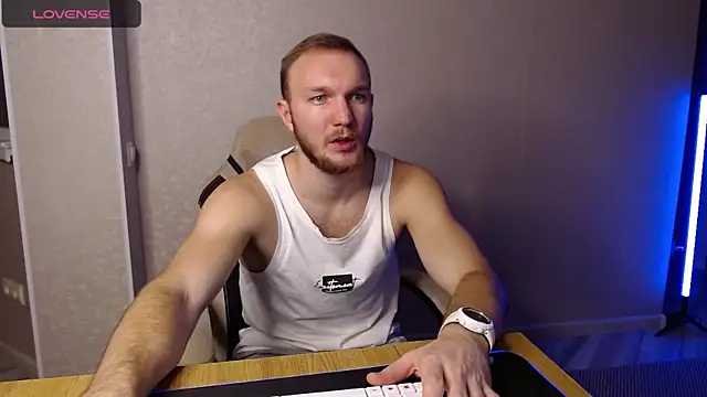 Snapshot of Toress1 chatting on January 2025 04:58:02 PM Toress1 online show from January 2025 04:58:02 PM