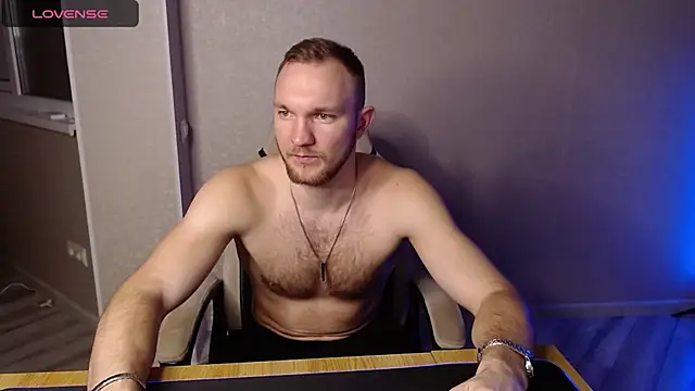 Snapshot of Toress1 chatting on March 2025 06:23:01 PM Toress1 online show from March 2025 06:23:01 PM