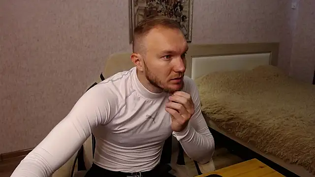 Snapshot of Toress1 chatting on October 2025 11:32:02 AM Toress1 online show from October 2025 11:32:02 AM