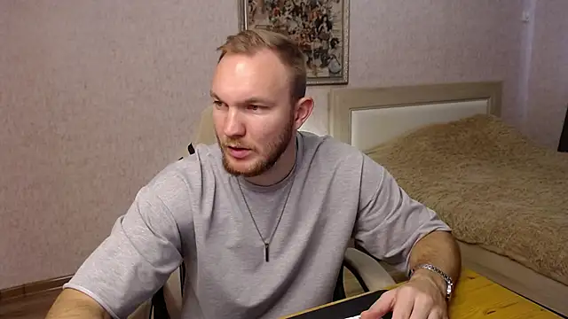 Snapshot of Toress1 chatting on October 2025 11:00:01 AM Toress1 online show from October 2025 11:00:01 AM