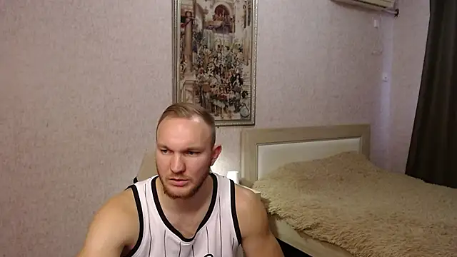 Snapshot of Toress1 chatting on November 2025 11:43:02 AM Toress1 online show from November 2025 11:43:02 AM