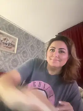 Emma roqueen online show from February 2026 10:52:01 PM