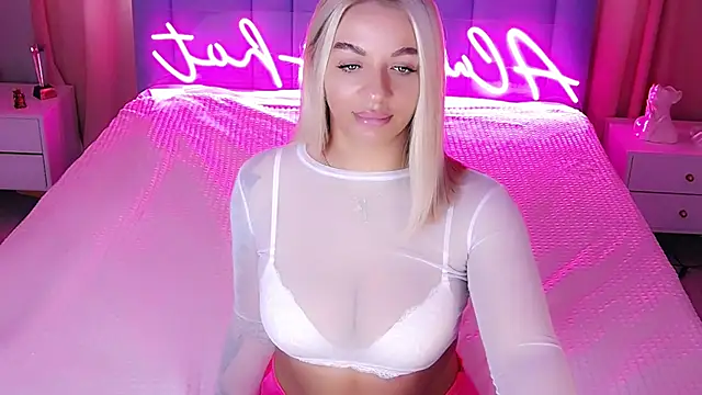 AllwaysHotJ online show from October 2025 02:33:01 AM