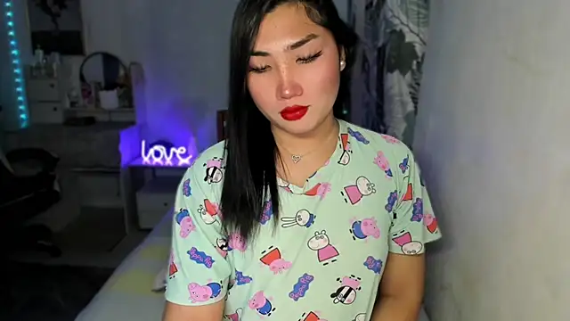 Snapshot of Miss_Deliciousness chatting on January 2025 06:32:01 PM Miss Deliciousness online show from January 2025 06:32:01 PM