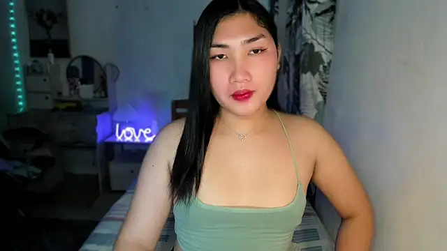 Snapshot of Miss_Deliciousness chatting on February 2025 03:52:01 PM Miss Deliciousness online show from February 2025 03:52:01 PM