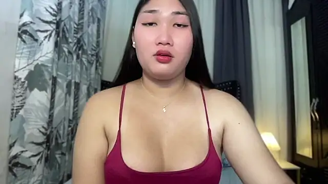 Snapshot of Miss_Deliciousness chatting on November 2025 04:17:02 PM Miss Deliciousness online show from November 2025 04:17:02 PM