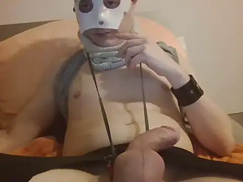 Snapshot of iluvhottenns chatting on December 2024 11:10:02 PM iluvhottenns online show from December 2024 11:10:02 PM