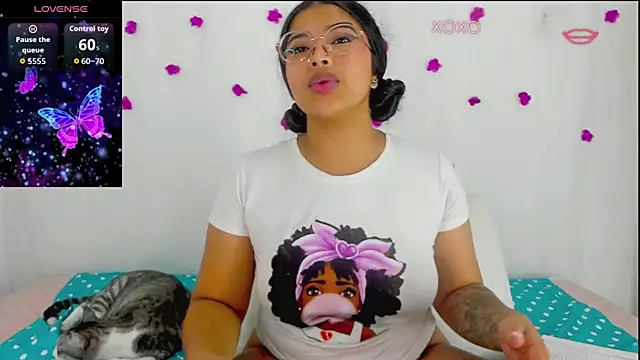 moana taylor online show from December 2025 05:31:01 PM