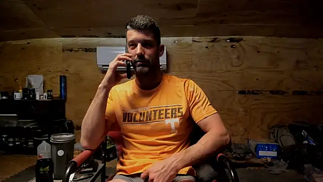 Snapshot of Kenny_Kyle chatting on February 2025 04:42:02 PM Kenny Kyle online show from February 2025 04:42:02 PM