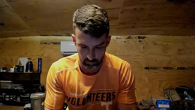 Snapshot of Kenny_Kyle chatting on March 2025 03:34:02 AM Kenny Kyle online show from March 2025 03:34:02 AM