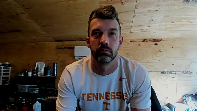 Snapshot of Kenny_Kyle chatting on March 2025 09:05:02 PM Kenny Kyle online show from March 2025 09:05:02 PM