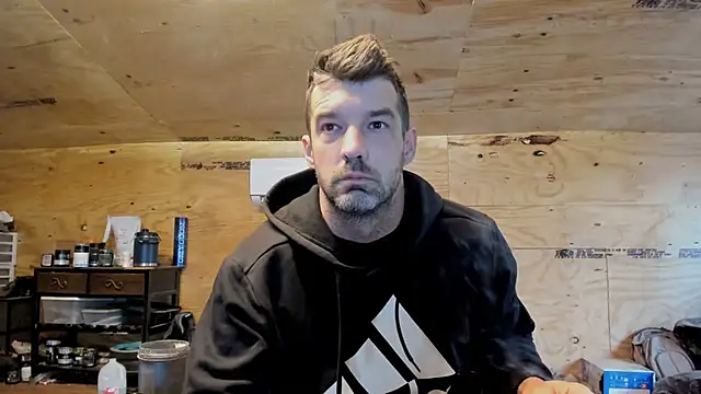 Snapshot of Kenny_Kyle chatting on March 2025 12:31:02 PM Kenny Kyle online show from March 2025 12:31:02 PM