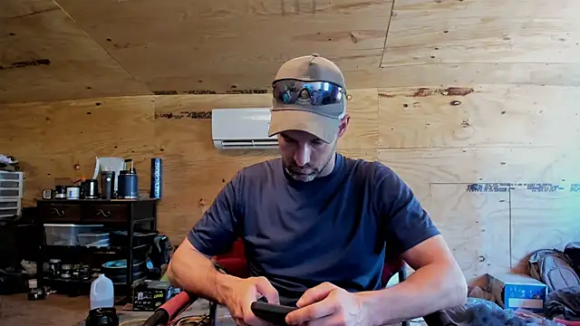 Snapshot of Kenny_Kyle chatting on March 2025 07:03:02 PM Kenny Kyle online show from March 2025 07:03:02 PM