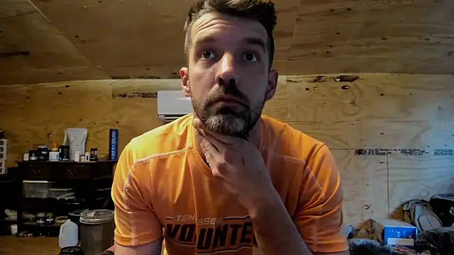 Snapshot of Kenny_Kyle chatting on March 2025 10:33:01 PM Kenny Kyle online show from March 2025 10:33:01 PM