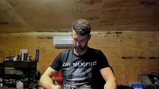 Snapshot of Kenny_Kyle chatting on March 2025 01:00:01 AM Kenny Kyle online show from March 2025 01:00:01 AM