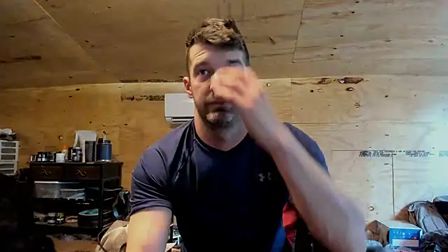 Snapshot of Kenny_Kyle chatting on March 2025 06:42:01 PM Kenny Kyle online show from March 2025 06:42:01 PM