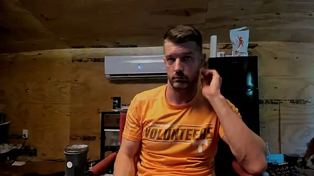 Snapshot of Kenny_Kyle chatting on September 2025 04:50:01 PM Kenny Kyle online show from September 2025 04:50:01 PM