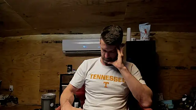 Snapshot of Kenny_Kyle chatting on September 2025 01:49:02 AM Kenny Kyle online show from September 2025 01:49:02 AM