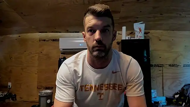 Snapshot of Kenny_Kyle chatting on September 2025 03:12:02 PM Kenny Kyle online show from September 2025 03:12:02 PM