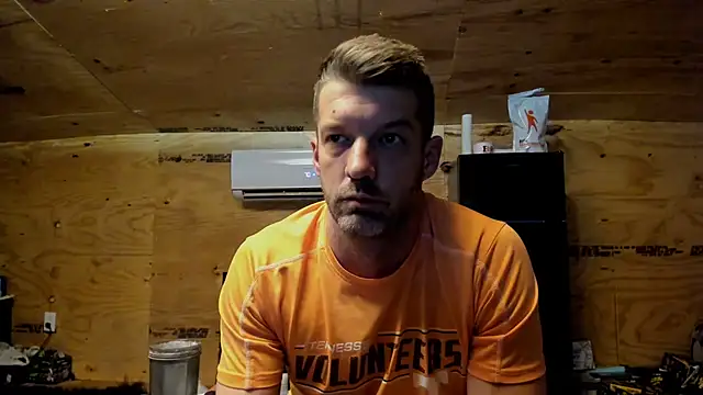 Snapshot of Kenny_Kyle chatting on September 2025 02:24:01 AM Kenny Kyle online show from September 2025 02:24:01 AM