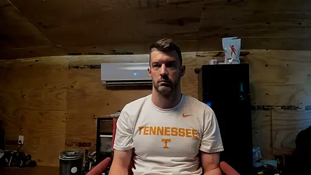 Snapshot of Kenny_Kyle chatting on September 2025 01:27:01 PM Kenny Kyle online show from September 2025 01:27:01 PM