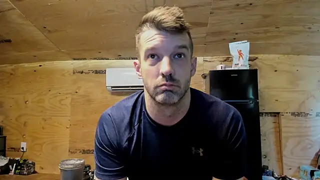 Snapshot of Kenny_Kyle chatting on October 2025 02:47:01 PM Kenny Kyle online show from October 2025 02:47:01 PM