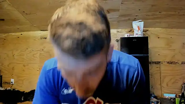 Snapshot of Kenny_Kyle chatting on October 2025 10:52:02 PM Kenny Kyle online show from October 2025 10:52:02 PM