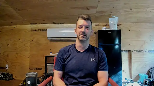 Snapshot of Kenny_Kyle chatting on October 2025 02:51:02 PM Kenny Kyle online show from October 2025 02:51:02 PM