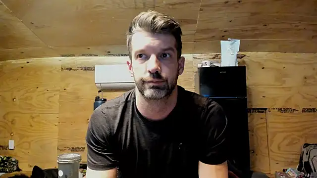 Snapshot of Kenny_Kyle chatting on November 2025 03:12:02 AM Kenny Kyle online show from November 2025 03:12:02 AM