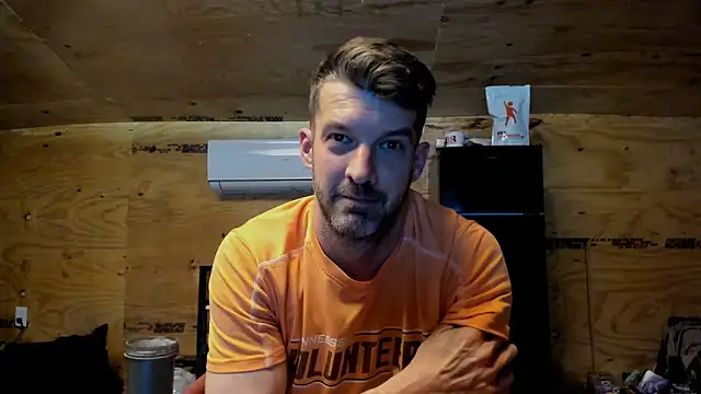 Snapshot of Kenny_Kyle chatting on November 2025 03:50:01 AM Kenny Kyle online show from November 2025 03:50:01 AM