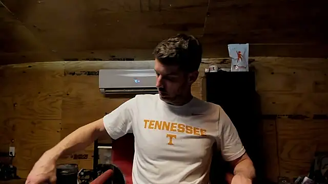 Snapshot of Kenny_Kyle chatting on November 2025 01:05:01 AM Kenny Kyle online show from November 2025 01:05:01 AM