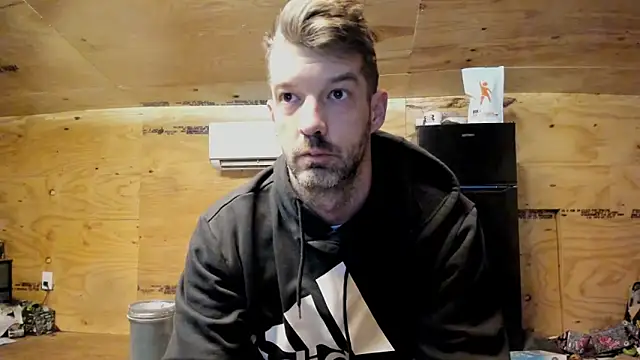 Snapshot of Kenny_Kyle chatting on November 2025 12:08:02 PM Kenny Kyle online show from November 2025 12:08:02 PM