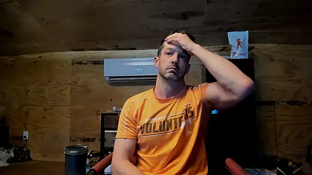 Snapshot of Kenny_Kyle chatting on November 2025 05:22:02 AM Kenny Kyle online show from November 2025 05:22:02 AM