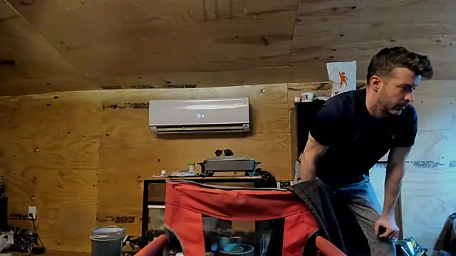 Snapshot of Kenny_Kyle chatting on December 2025 02:59:02 PM Kenny Kyle online show from December 2025 02:59:02 PM