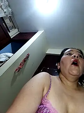 Gatubela212 online show from February 2026 10:30:01 PM