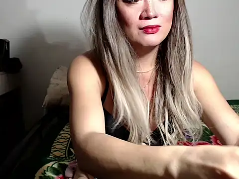 Snapshot of cum2mama chatting on April 2026 04:54:01 AM cum2mama online show from April 2026 04:54:01 AM