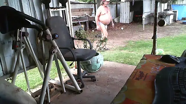 herbie010666 online show from February 2025 05:24:02 AM