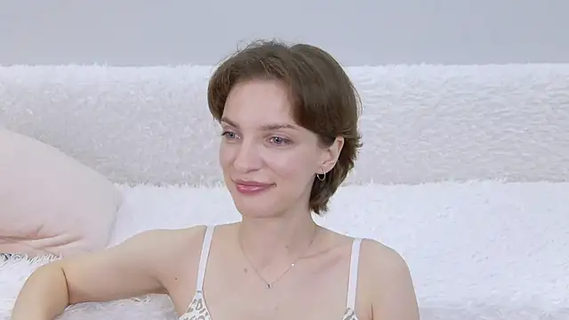 Snapshot of Beauty_Alex chatting on January 2026 03:10:01 AM Beauty Alex online show from January 2026 03:10:01 AM