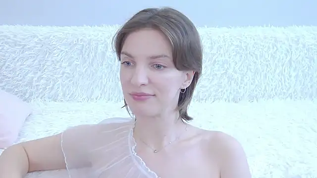 Snapshot of Beauty_Alex chatting on March 2026 03:32:02 AM Beauty Alex online show from March 2026 03:32:02 AM