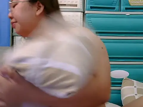 Boobsiemarie online show from November 2025 06:13:01 AM