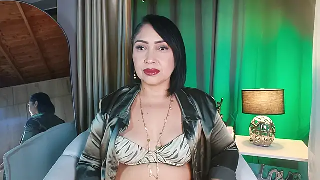 Madissononee online show from October 2025 02:12:02 AM